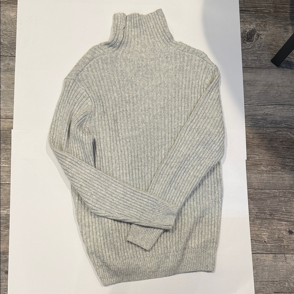 Elegant Men's Cream Turtleneck Sweater